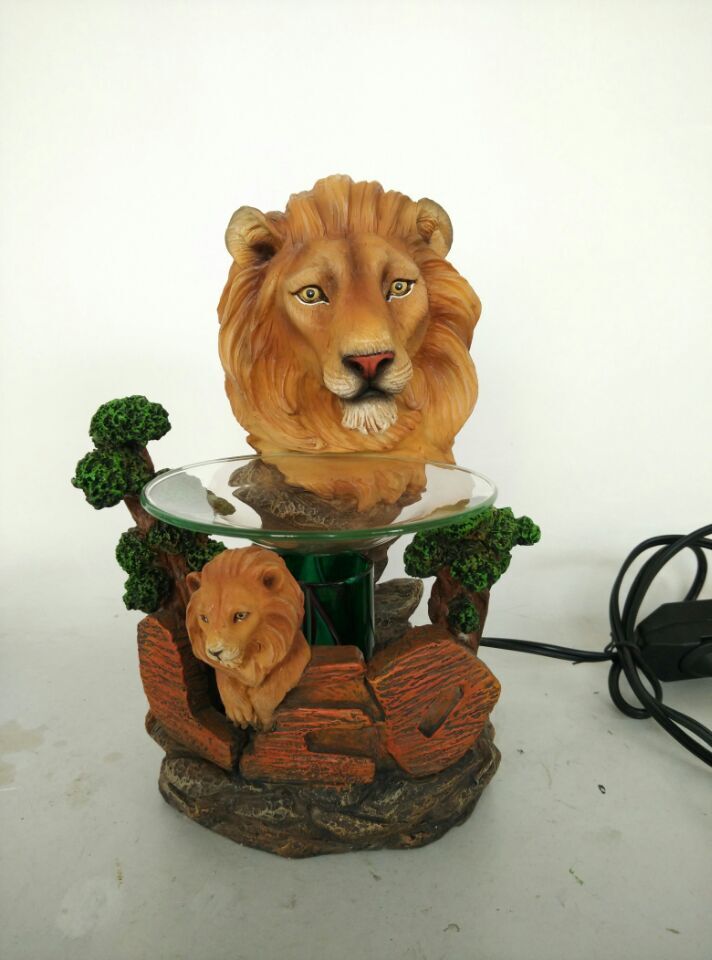 LEO LAMP